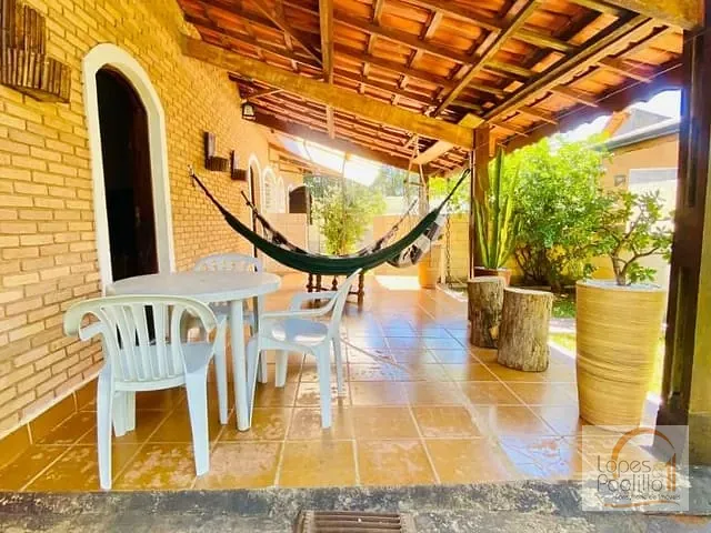 Casa com 363m² 2 quartos e 2 banheiros, à venda, no bairro Retiro das Fontes em Atibaia