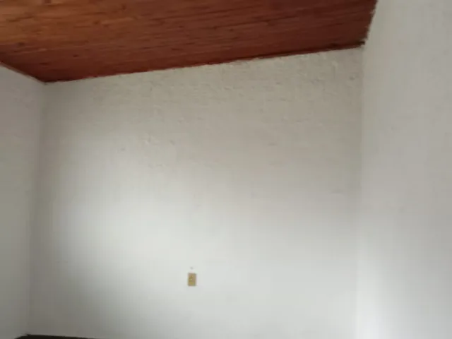 Casa 1 quarto e 1 banheiro, para alugar, no bairro Caxambu em Petrópolis