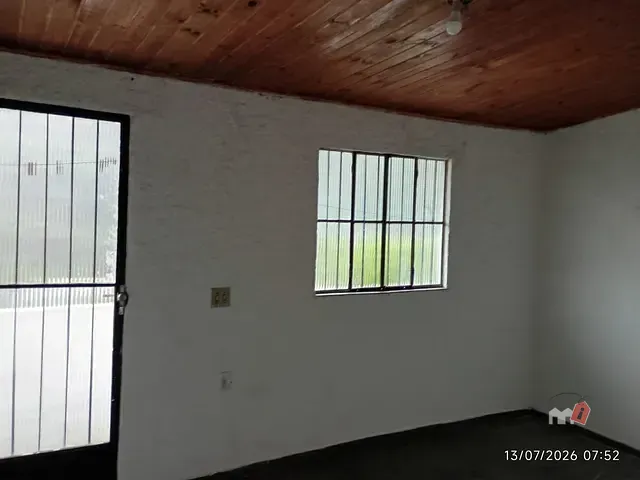 Casa 1 quarto e 1 banheiro, para alugar, no bairro Caxambu em Petrópolis