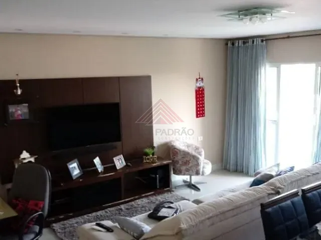 Casa com 185m² 5 quartos e 4 banheiros, à venda, no bairro Jardim Mauá em Mauá