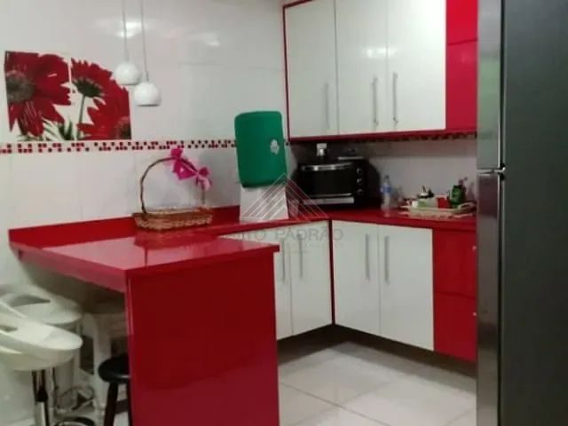 Casa com 185m² 5 quartos e 4 banheiros, à venda, no bairro Jardim Mauá em Mauá