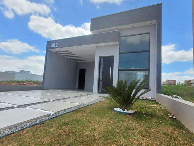 Casa 3 quartos e 2 banheiros, à venda, no bairro Tijuco Preto em Vargem Grande Paulista