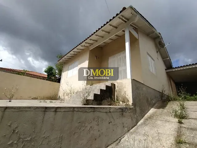 Casa com 200m² 2 quartos e 2 banheiros, à venda, no bairro Santa Cruz em Gravataí