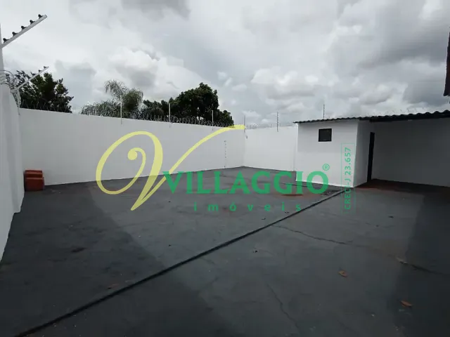 Casa com 360m² 3 quartos e 2 banheiros, à venda, no bairro Jardim Caparroz em São José do Rio Preto