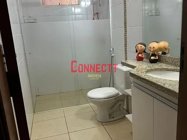 Casa com 278m² 3 quartos e 3 banheiros, à venda, no bairro Jardim Ouro Branco em Ribeirão Preto