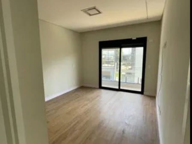Casa com 450m² 4 quartos e 6 banheiros, à venda, no bairro Jardim do Golfe em São José dos Campos