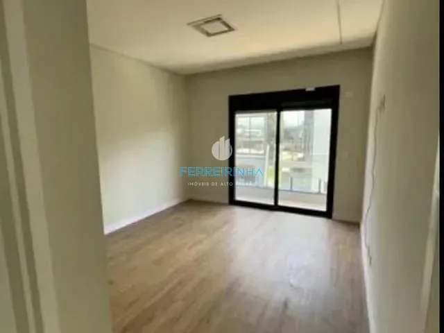 Casa com 450m² 4 quartos e 6 banheiros, à venda, no bairro Jardim do Golfe em São José dos Campos
