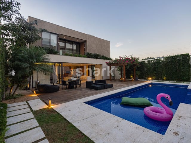 Casa com 1000m² 5 quartos e 10 banheiros, à venda, no bairro Tamboré em Santana de Parnaíba