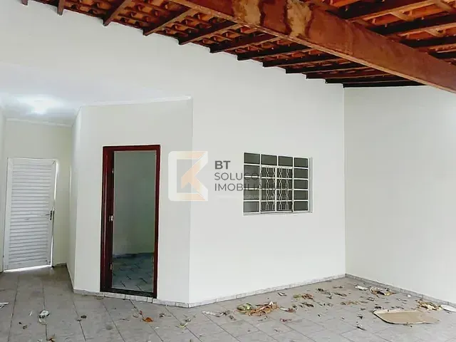 Casa com 132m² 3 quartos e 2 banheiros, à venda, no bairro Jardim Adriana em Indaiatuba