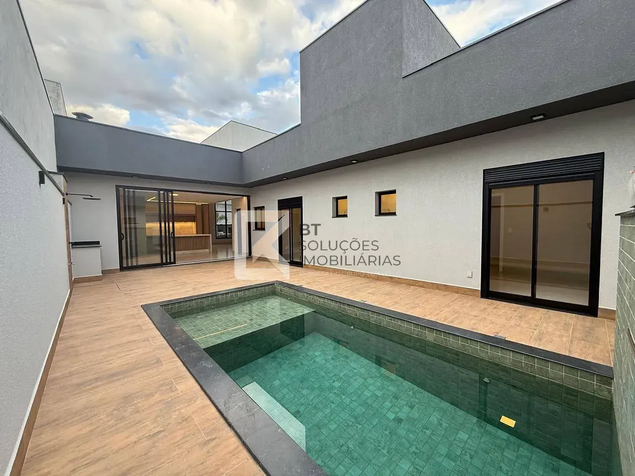 Casa, 3 quartos, 200 m² - Foto 6