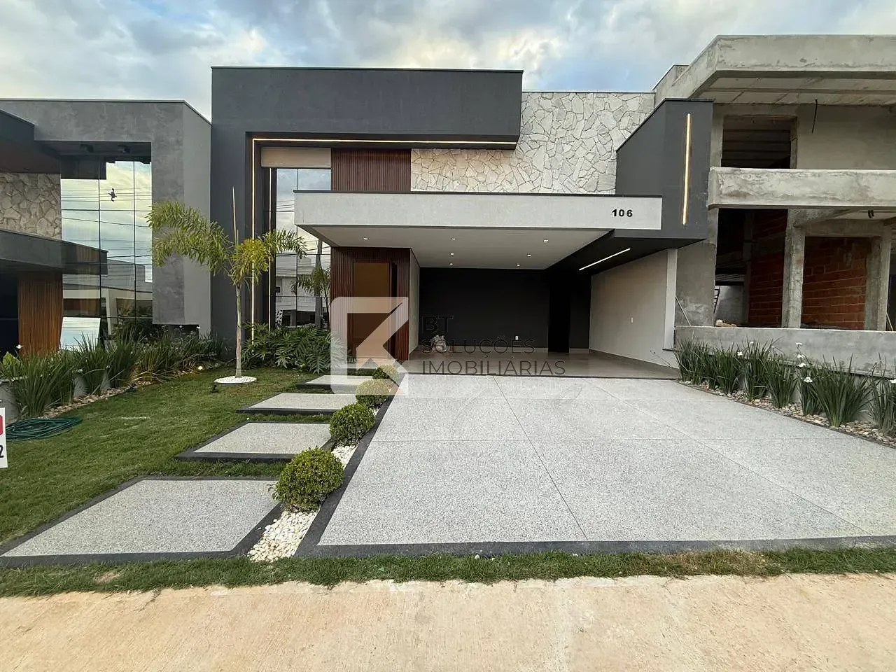 Casa, 3 quartos, 200 m² - Foto 1
