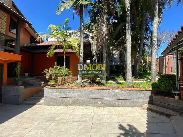 Casa com 280m² 3 quartos e 2 banheiros, à venda, no bairro Diva Lessa de Jesus em Gravataí