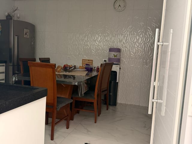 Casa com 175m² 3 quartos e 2 banheiros, à venda, no bairro Pestana em Osasco