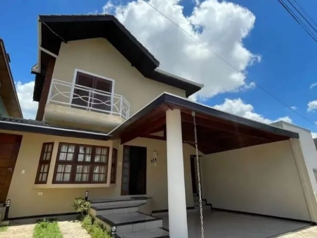 Casa com 300m² 3 quartos e 2 banheiros, à venda, no bairro Jardim San Marino em São José dos Campos