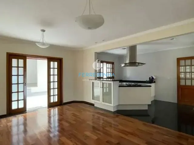 Casa com 300m² 3 quartos e 2 banheiros, à venda, no bairro Jardim San Marino em São José dos Campos