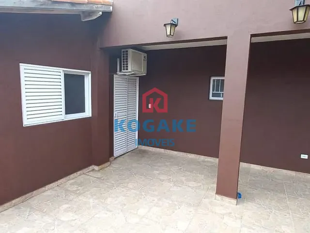 Casa com 150m² 3 quartos e 3 banheiros, à venda, no bairro Conjunto Residencial Trinta e Um de Março em São José dos Campos