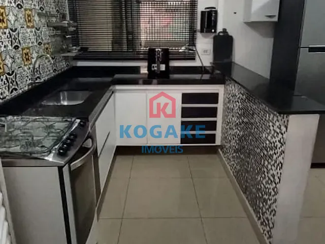 Casa com 150m² 3 quartos e 3 banheiros, à venda, no bairro Conjunto Residencial Trinta e Um de Março em São José dos Campos