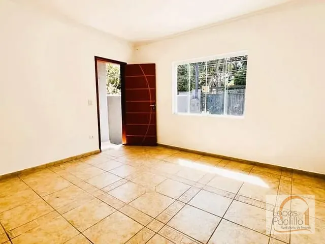 Casa com 246m² 3 quartos e 3 banheiros, para alugar, no bairro Atibaia Jardim em Atibaia