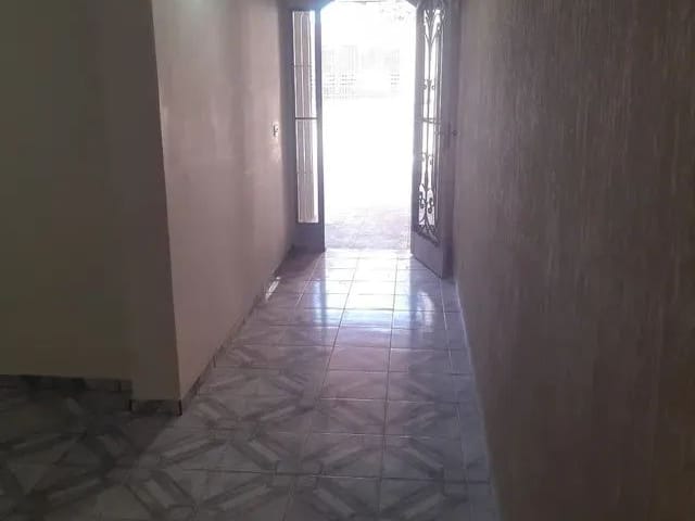 Casa 3 quartos e 1 banheiro, à venda, no bairro Jardim Bela Vista em Taubaté