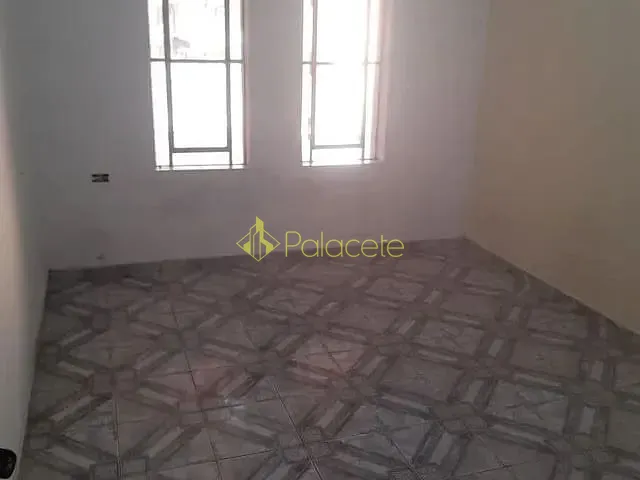 Casa 3 quartos e 1 banheiro, à venda, no bairro Jardim Bela Vista em Taubaté