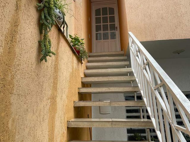 Casa com 388m², para alugar, no bairro Cidade São Francisco em São Paulo