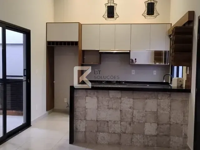 Casa com 150m² 3 quartos e 2 banheiros, à venda, no bairro Jardim Monte Carlo em Indaiatuba