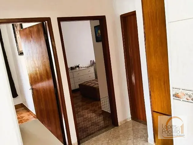 Casa com 1320m² 3 quartos e 2 banheiros, à venda, no bairro Jardim Paulista em Atibaia