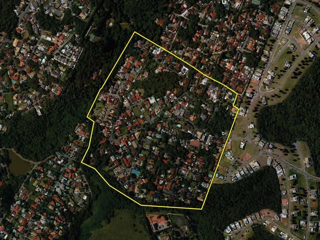 Casa com 837m² 3 quartos e 7 banheiros, à venda, no bairro Recanto Impla em Carapicuíba