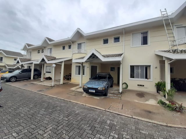 Casa com 140m² 3 quartos e 3 banheiros, à venda, no bairro Jardim das Indústrias em São José dos Campos