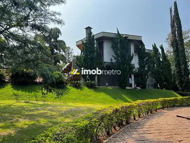Casa com 5113m² 5 quartos e 14 banheiros, à venda ou para alugar, no bairro Gramado em Campinas