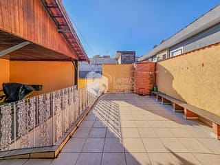 Foto do Casa-Casa tipo para venda em Vila Guilhermina com 3 quartos, sendo 1 suíte, 241m²