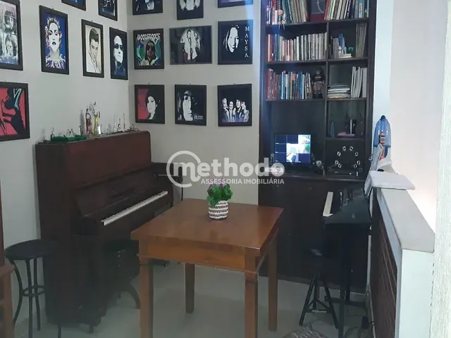 Casa com 1040m² 5 quartos e 6 banheiros, à venda, no bairro Parque Taquaral em Campinas
