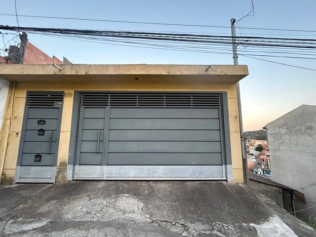 Casa com 274m² 4 quartos e 6 banheiros, à venda, no bairro Jardim Nova Vida em Cotia