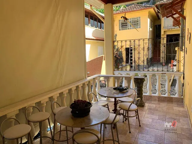 Casa à venda, no bairro Centro em Petrópolis