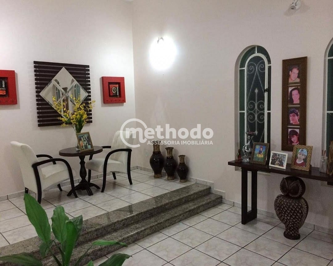 Casa, 3 quartos, 362 m² - Foto 4