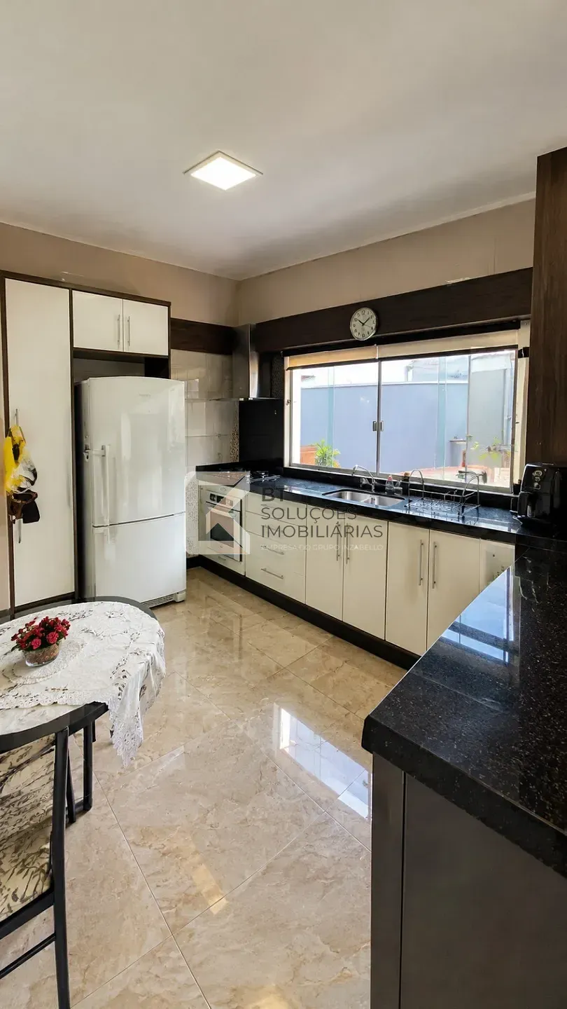 Casa, 4 quartos, 244 m² - Foto 7