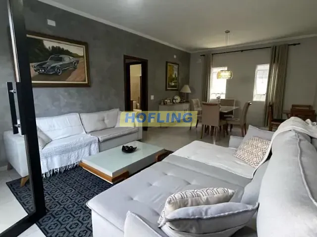 Casa com 340m² 3 quartos e 2 banheiros, à venda, no bairro Jardim Nova Veneza em Rio Claro