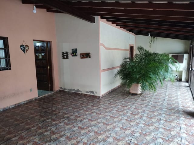 Casa com 300m², à venda, no bairro Crispim em Pindamonhangaba