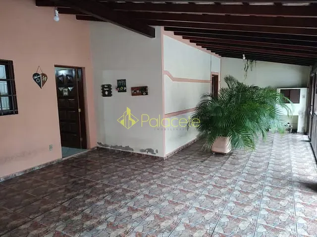 Casa com 300m², à venda, no bairro Crispim em Pindamonhangaba