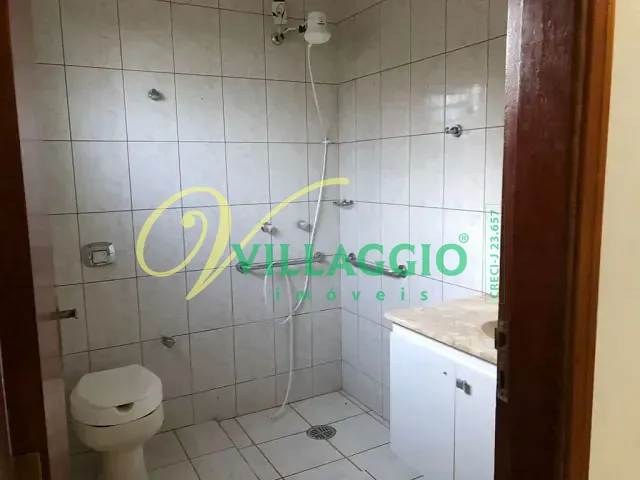 Casa com 240m² 3 quartos e 2 banheiros, à venda ou para alugar, no bairro Vila Esplanada em São José do Rio Preto