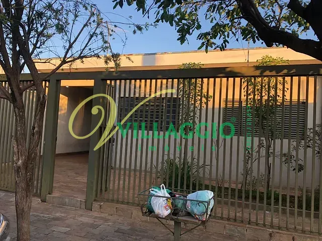 Casa com 240m² 3 quartos e 2 banheiros, à venda ou para alugar, no bairro Vila Esplanada em São José do Rio Preto