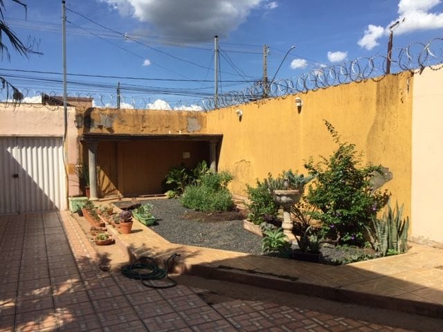 Foto do Casa - Casa com 3 dormitórios à venda, 140 m² por R$ 270.000,00 - Cidade Nova - Uberaba/MG | ZUCATO IMOBILIARIA LTDA