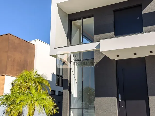 Casa com 550m² 4 quartos e 6 banheiros, à venda, no bairro Vila dos Pinheiros em Indaiatuba