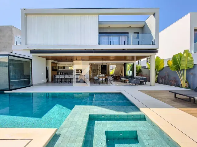 Casa com 550m² 4 quartos e 6 banheiros, à venda, no bairro Vila dos Pinheiros em Indaiatuba