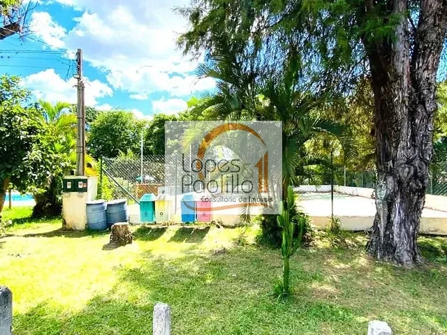 Casa com 758m² 3 quartos e 2 banheiros, à venda, no bairro Vila Thais em Atibaia