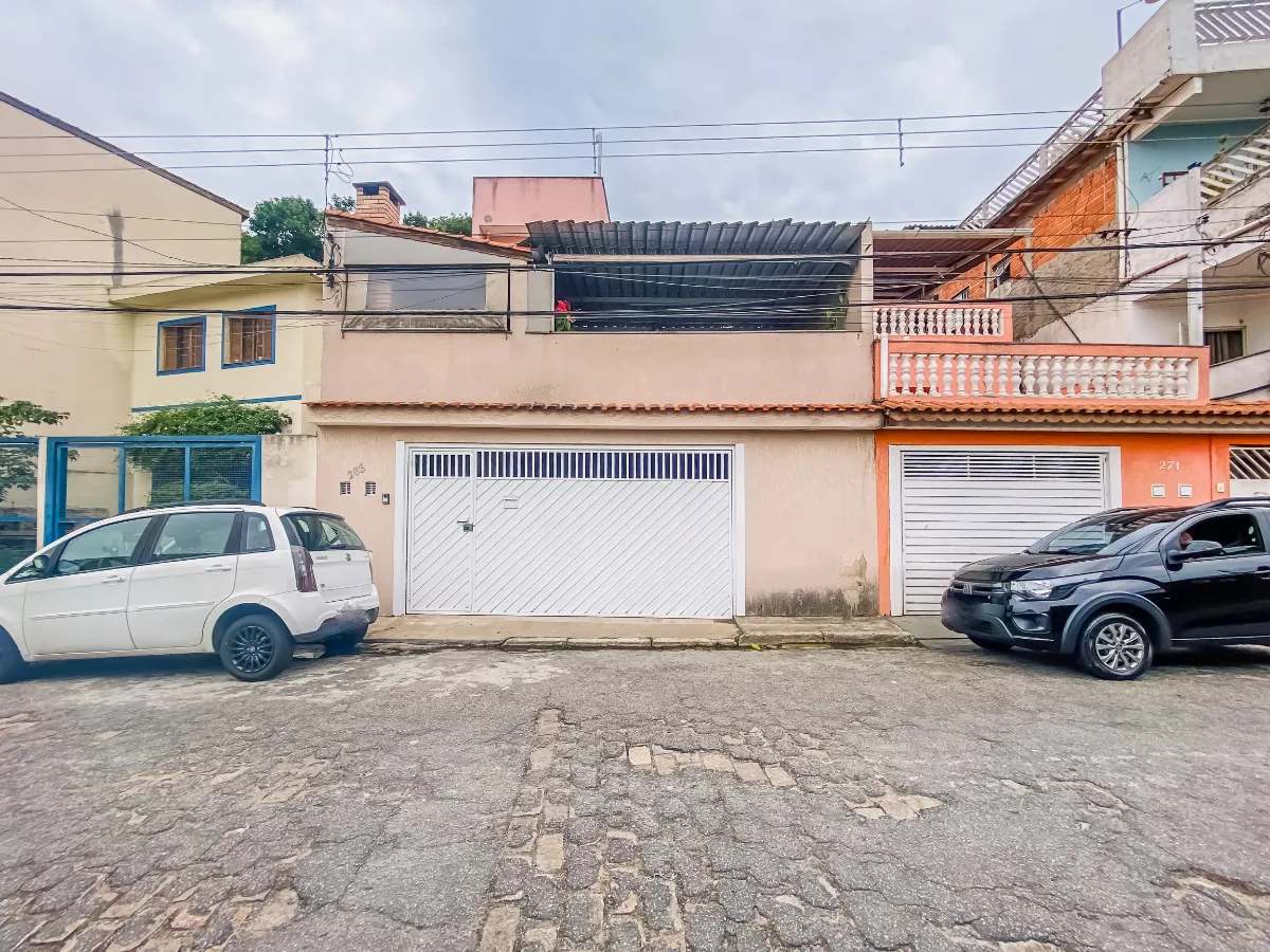 Casa para venda em Vila Anglo Brasileira com 3 quartos, sendo 2 suítes, 286m²