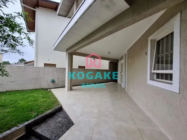 Casa com 252m² 3 quartos e 3 banheiros, à venda, no bairro Urbanova em São José dos Campos