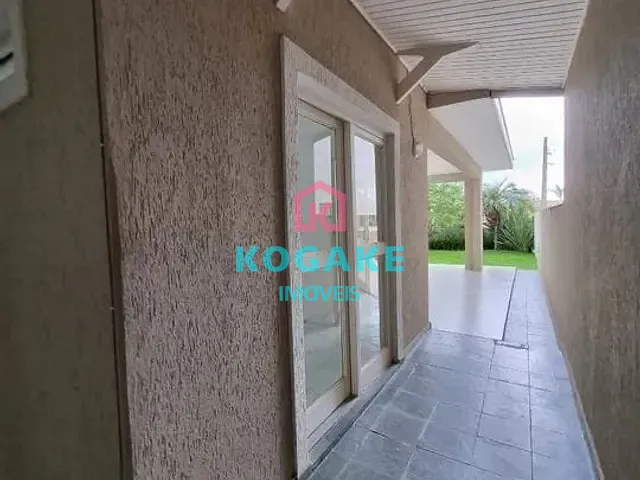 Casa com 252m² 3 quartos e 3 banheiros, à venda, no bairro Urbanova em São José dos Campos