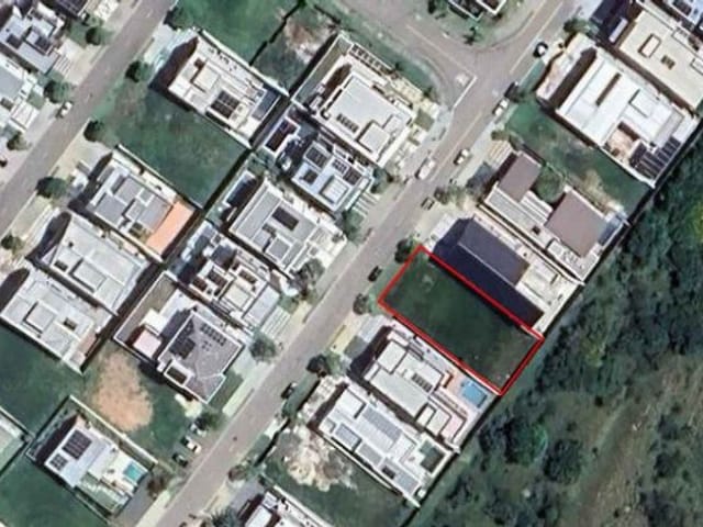 Casa com 553m² 4 quartos e 3 banheiros, à venda, no bairro Condomínio Residencial Alphaville em São José dos Campos