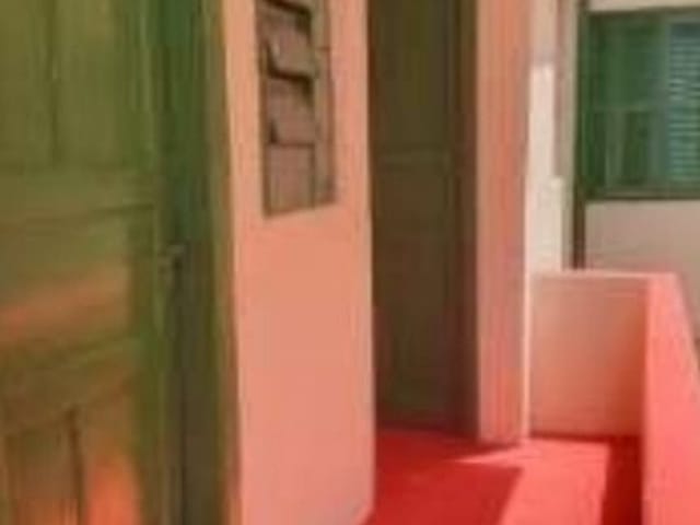 Foto do Casa - -CASA 45 M  CH. CALIFÓRNIA- 1 DORMITÓRIO COM VAGA DE GARAGEM- LOCAÇÃO- $ 800,00 | ZONA LESTE IMÓVEIS